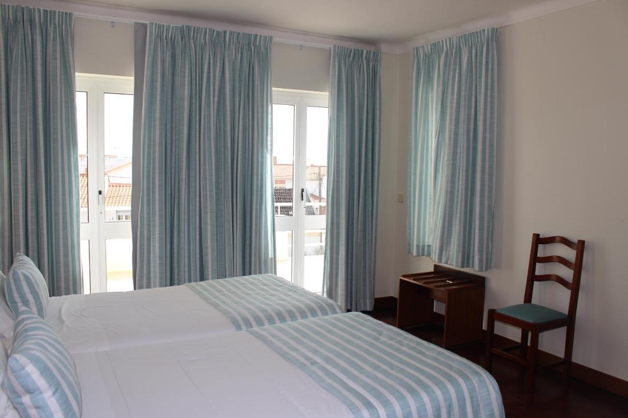 Hotel Santo Antonio Da Baia เซามาร์ทินโญโดปอร์โต ภายนอก รูปภาพ