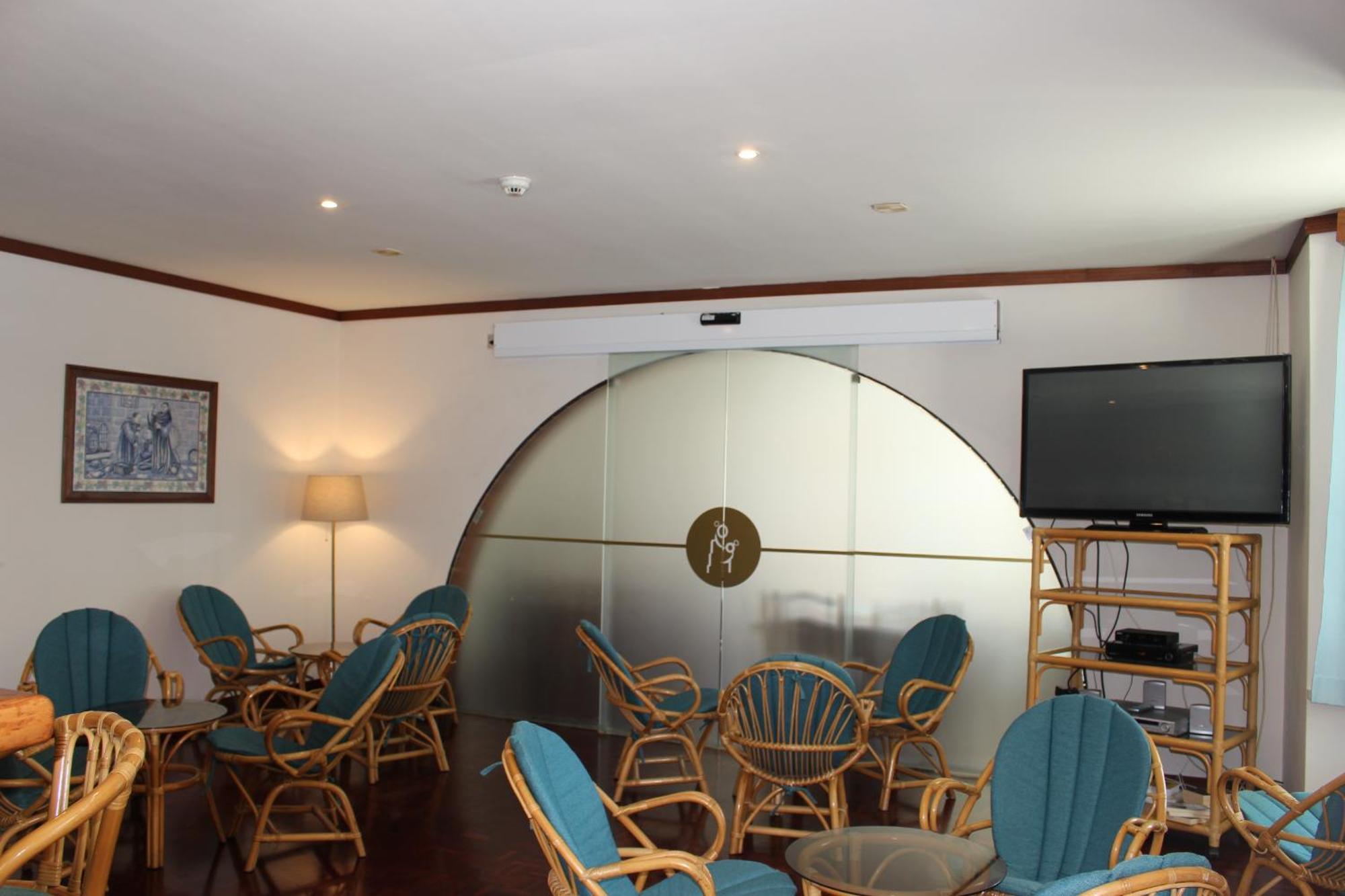 Hotel Santo Antonio Da Baia เซามาร์ทินโญโดปอร์โต ภายนอก รูปภาพ